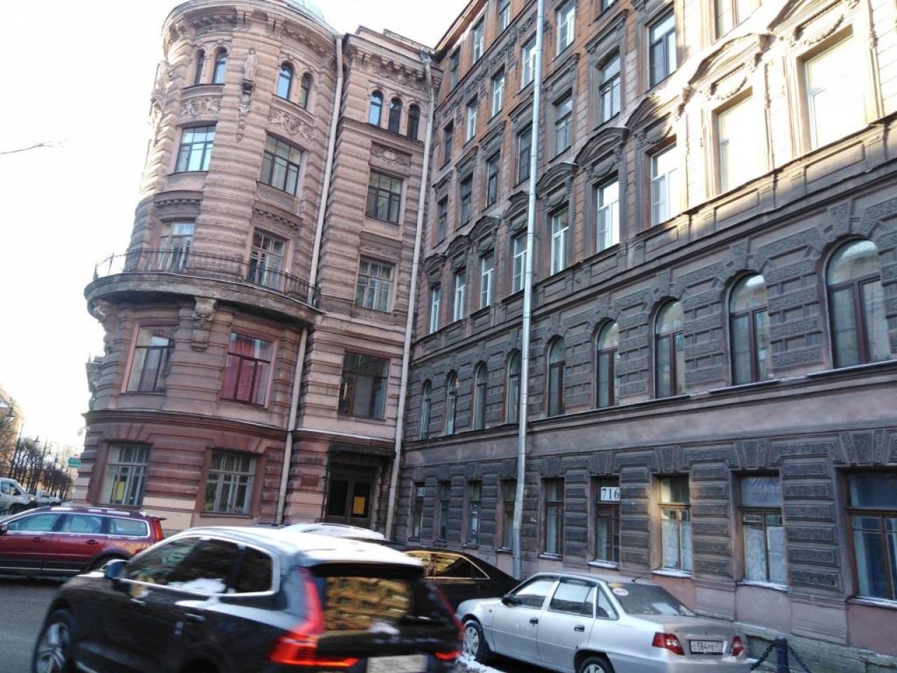 улица пушкина в санкт петербурге